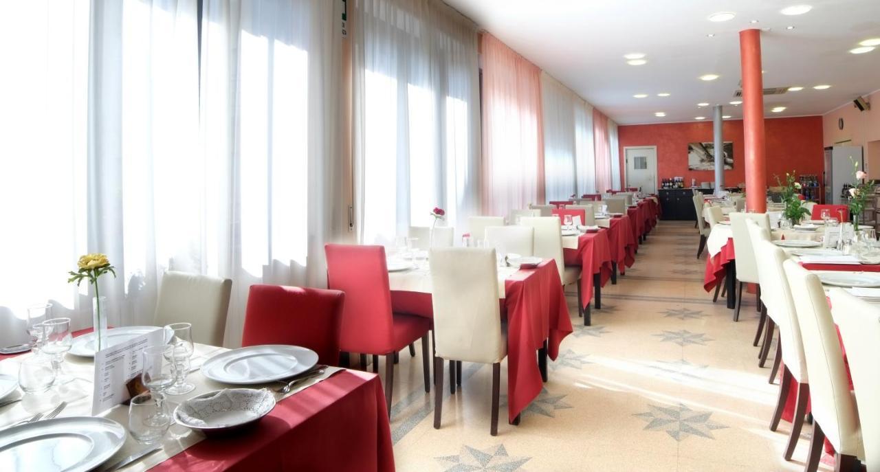 Villa Gioiosa Diano Marina Esterno foto